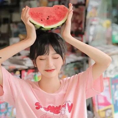 娱乐吃瓜群头像女,揭秘网红头像背后的女生故事  第1张